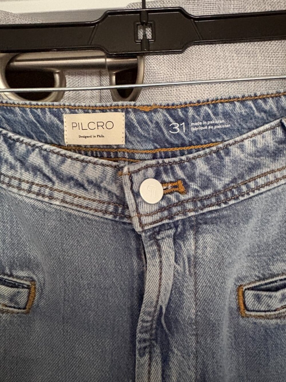 Anthropologie - Pilcro Mid-Rise Wide Leg Jeans - Picture 2 of 7